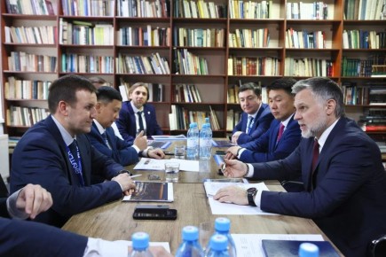 Кирилл Бычков: Провели продуктивную рабочую встречу с вице-президентом по взаимодействию с органами государственной власти ПАО «МТС» Андреем Викторовичем Рего