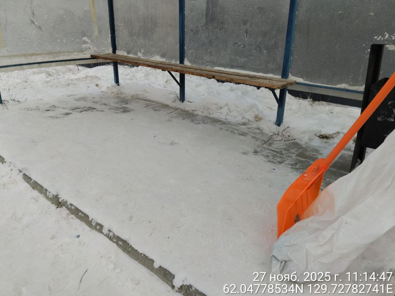 Ежедневная работа муниципальных дворников Ежедневная работа муниципальных дворников