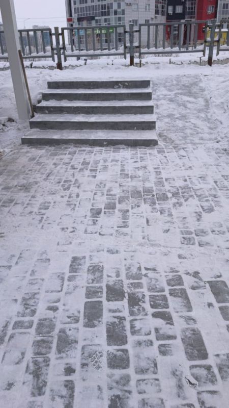 В Губинском округе кипит работа по благоустройству территории: дворники муниципальных служб активно очищают улицы