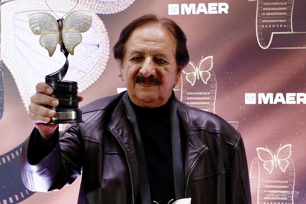 «Бриллиантовая бабочка» улетела в Китай «Бриллиантовая бабочка» улетела в Китай