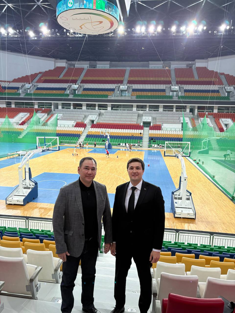 В ходе рабочего визита в Туркменистан Президент Международного комитета «Дети Азии» Владимир Максимов и Генеральный секретарь НОК Туркменистана Ата Акмаммедов посетили спортивный комплекс — Олимпийский городок в Ашхабаде В ходе рабочего визита в Туркменистан Президент Международного комитета «Дети Азии» Владимир Максимов и Генеральный секретарь НОК Туркменистана Ата Акмаммедов посетили спортивный комплекс — Олимпийский городок в Ашхабаде