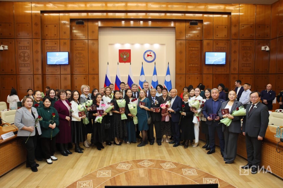 В Якутии вручили государственные награды многодетным матерям