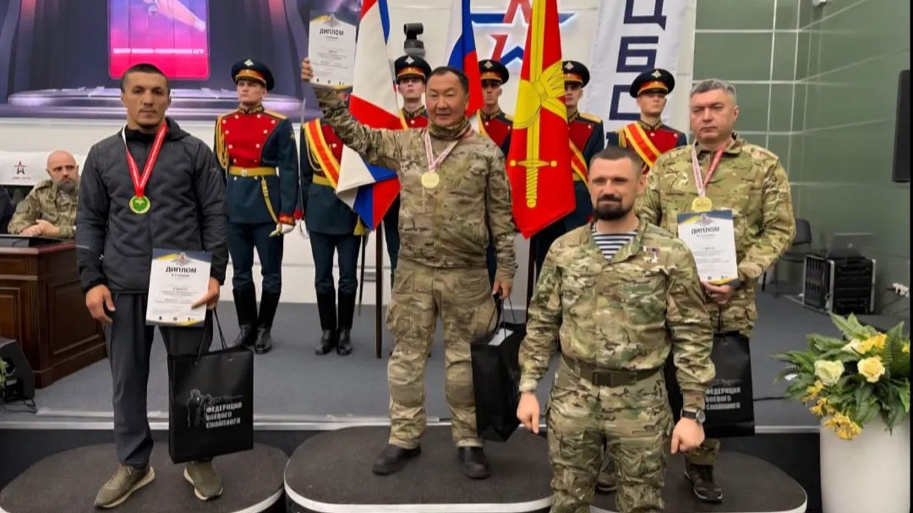 Якутянин Александр Данилов завоевал "золото" Чемпионата ВС РФ по армейской тактической стрельбе