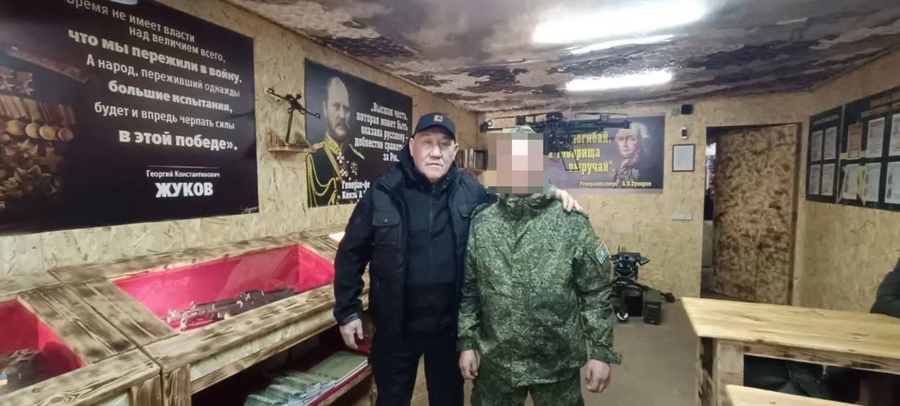 #БАРЫБИИРГЭ. Улуус баылыга Василий Алексеев салайааччылаах делегация уонна миэстэтигэр лэлии сылдьар улуус исписэлииэ Наталья Охлопкова бээээ ДНР Мариуполь, Авдеевка хайысхатынан икки блхх арахсан, биир дойдулаах... #БАРЫБИИРГЭ. Улуус баылыга Василий Алексеев салайааччылаах делегация уонна миэстэтигэр лэлии сылдьар улуус исписэлииэ Наталья Охлопкова бээээ ДНР Мариуполь, Авдеевка хайысхатынан икки блхх арахсан, биир дойдулаах...