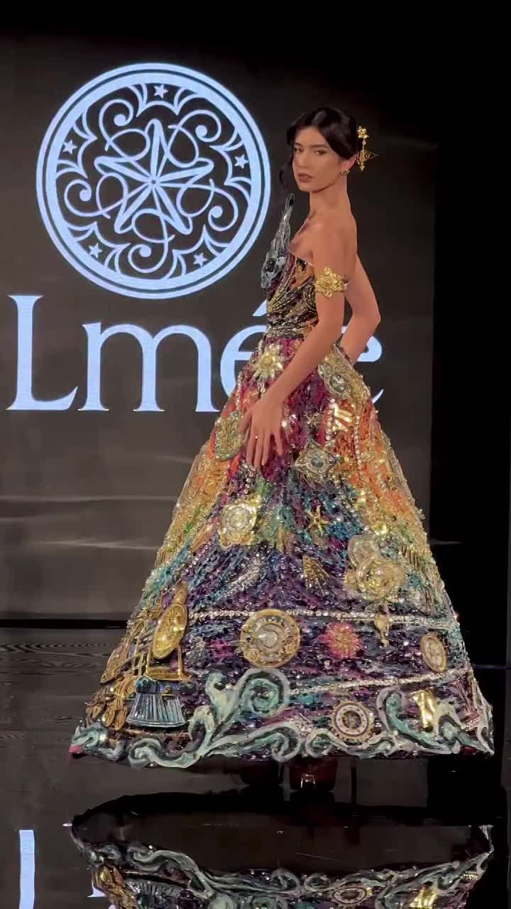 Где правда? Мировой культурный микс: Якутянка представляла Сербию в камбоджийском наряде