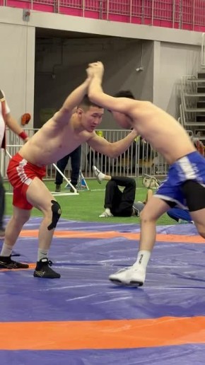 В хапсагае продолжают бороться еще пять боотуров: