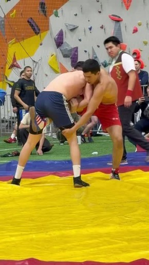 Яркие схватки первого круга!