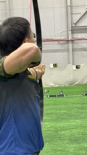 У лидера соревнований Николая Матаннанова 31 очко в первой серии