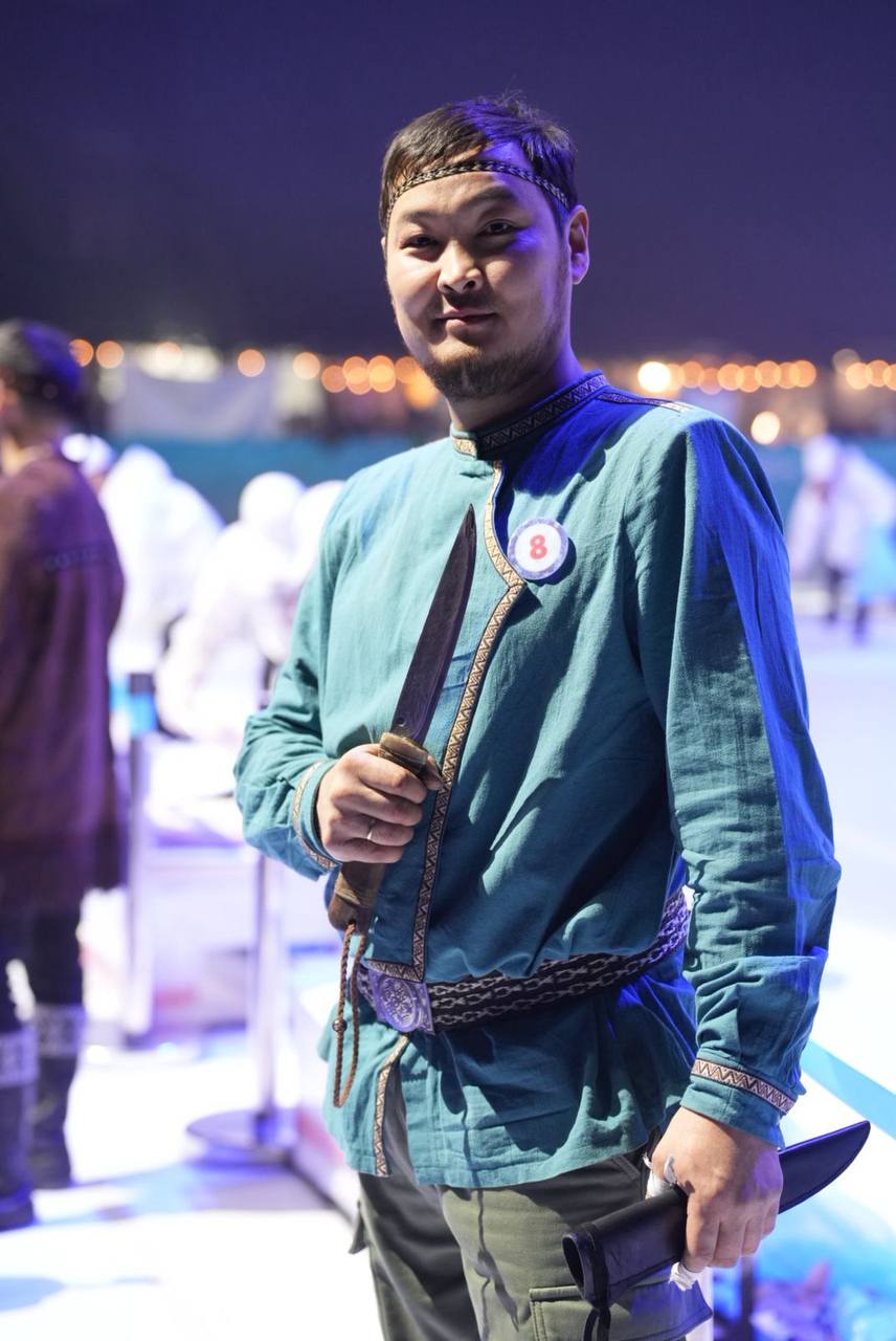 Поздравляем Николая Костромина — победителя конкурса «Саха быhаа» («Якутский нож»)! Поздравляем Николая Костромина — победителя конкурса «Саха быhаа» («Якутский нож»)!