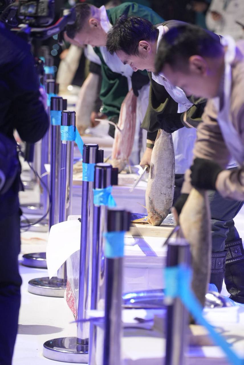 Поздравляем Николая Костромина — победителя конкурса «Саха быhаа» («Якутский нож»)! Поздравляем Николая Костромина — победителя конкурса «Саха быhаа» («Якутский нож»)!