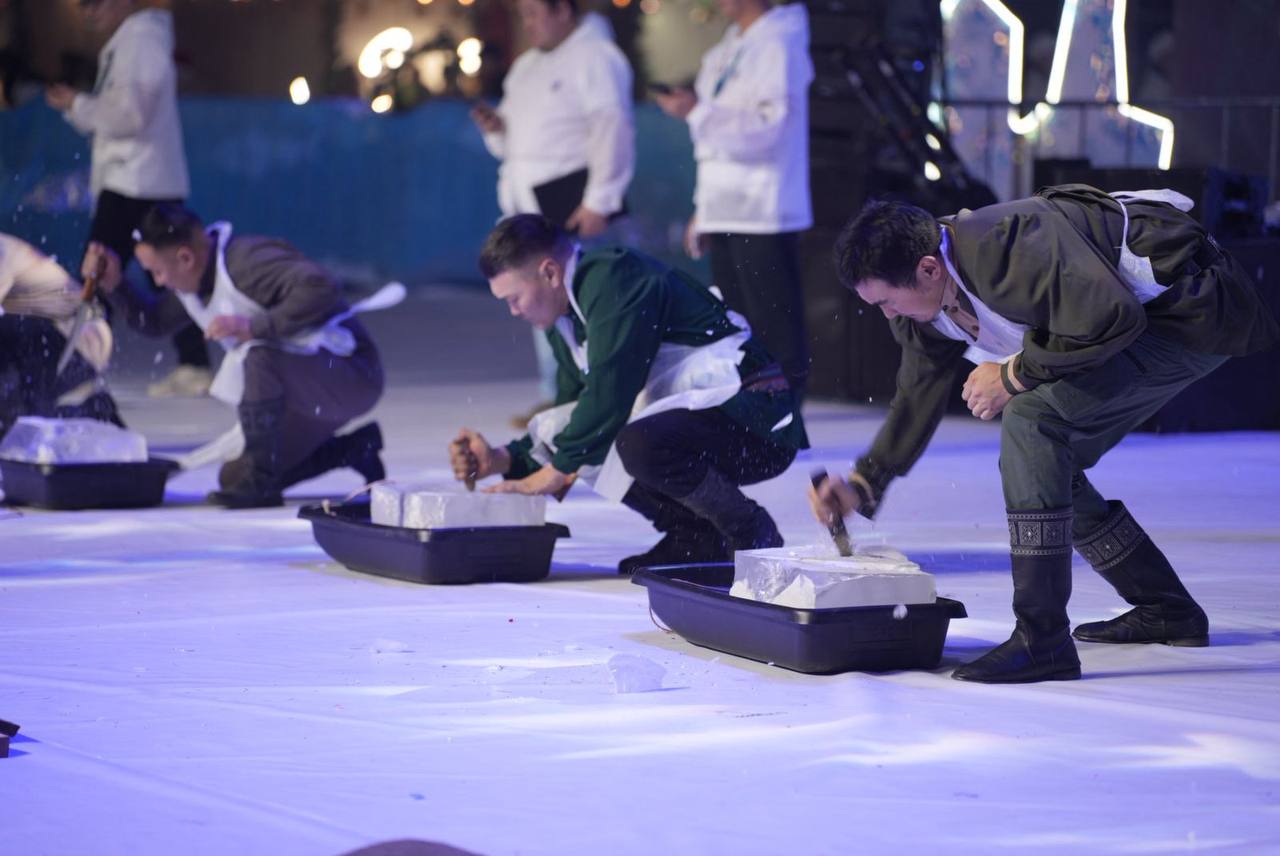 Поздравляем Николая Костромина — победителя конкурса «Саха быhаа» («Якутский нож»)! Поздравляем Николая Костромина — победителя конкурса «Саха быhаа» («Якутский нож»)!