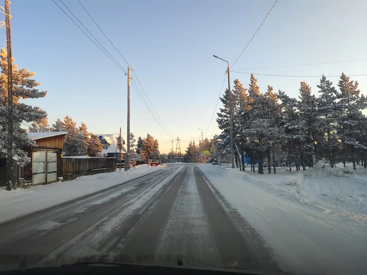 Обновляется более 100 километров местных дорог в Якутии Обновляется более 100 километров местных дорог в Якутии