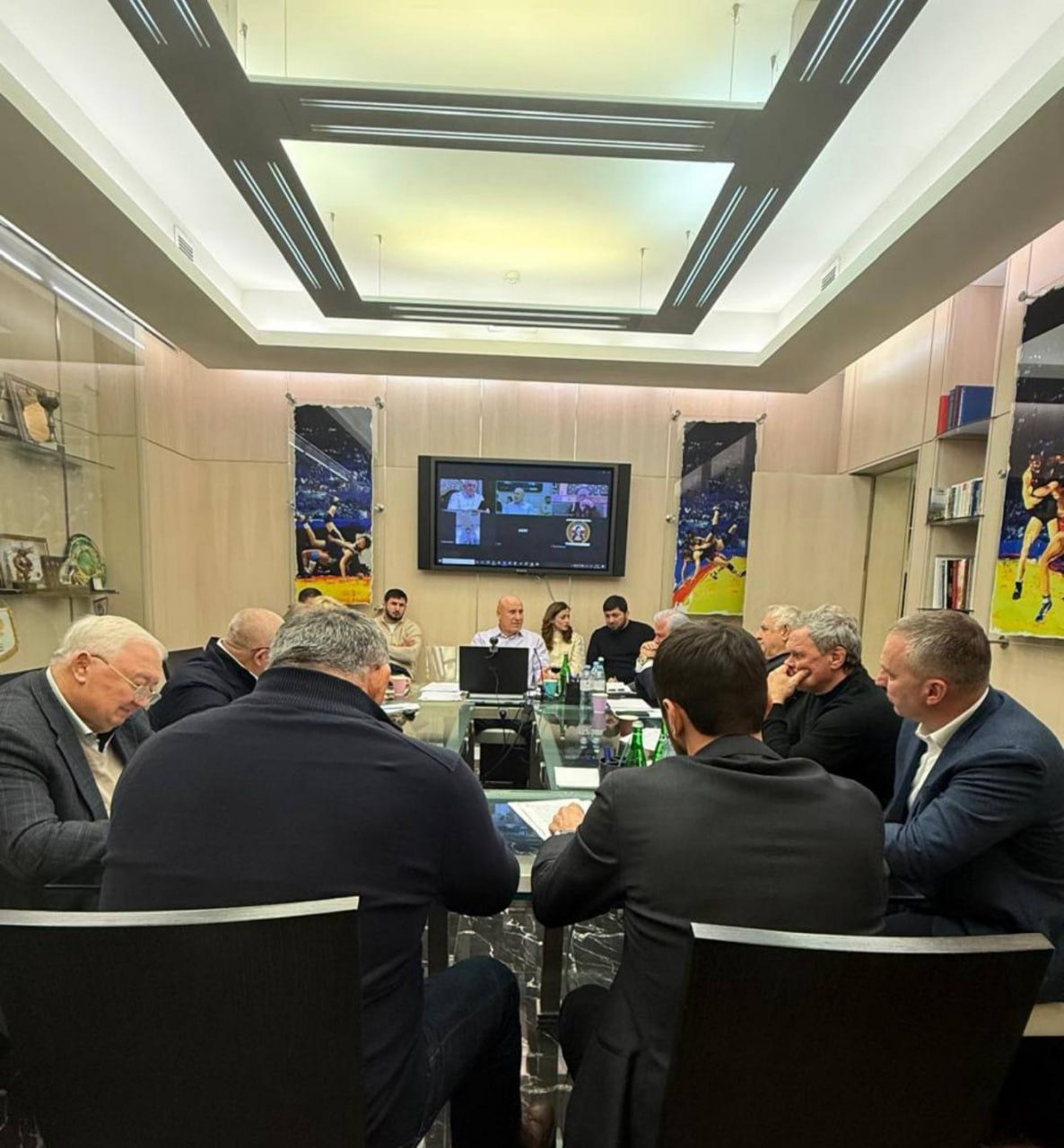 Государство и регионы вкладывают в спортсмена деньги, создают конкурентную среду, дают все возможности для роста