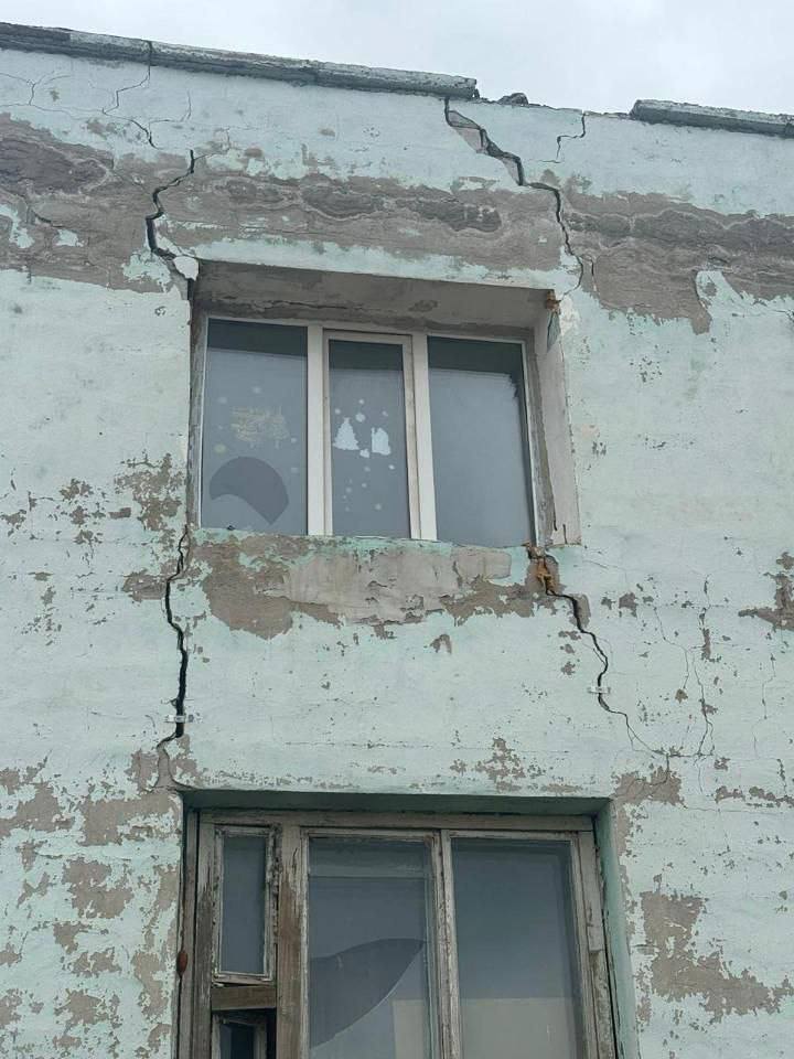 Жители многоквартирного дома по адресу Ново-Карьерная, 43/3 в Якутске добились реакции федеральных ведомств после того, как опубликовали отчаянную жалобу о состоянии своего жилья