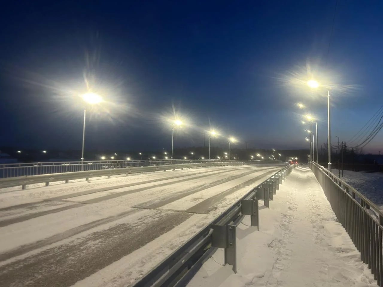 Обновляется более 100 километров местных дорог в Якутии Обновляется более 100 километров местных дорог в Якутии