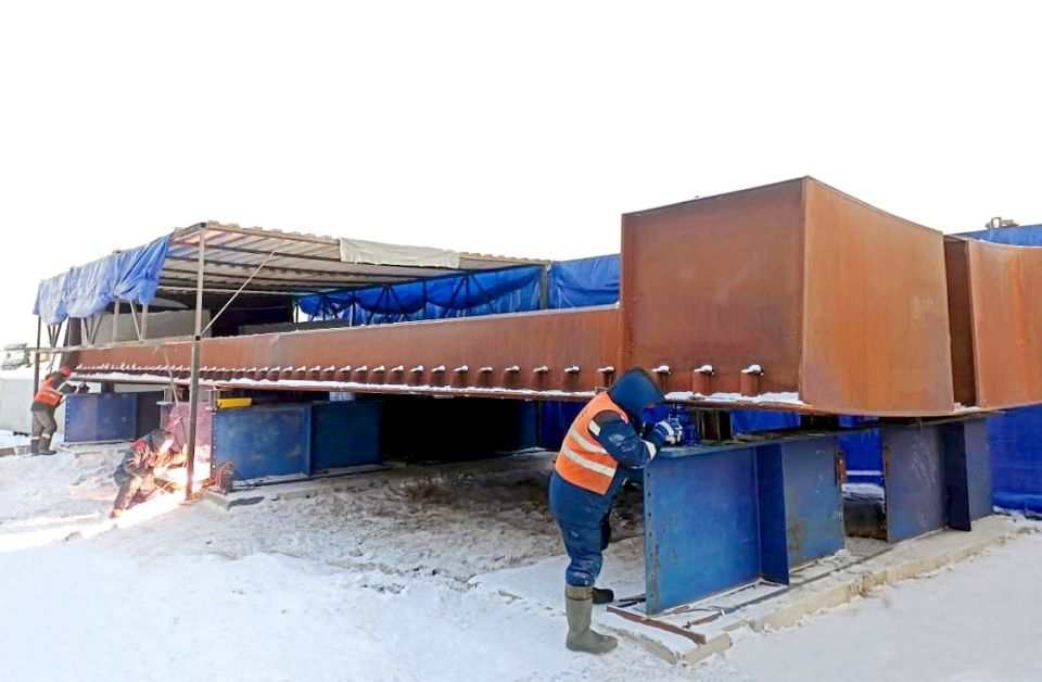 Строительство Ленского моста перешло в зимний режим