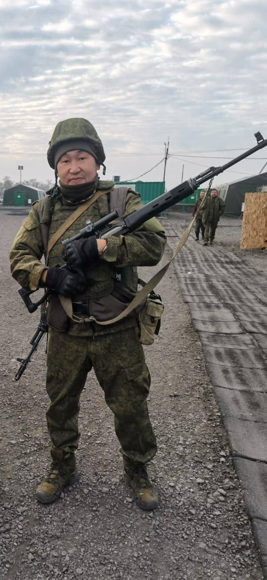 Анал байыаннай дьайыы. Хорсун байыас, уопуттаах лэит Тит Захаров «Саха сирэ - геройдар дойдулара» бырагыраамаа кыттар Анал байыаннай дьайыы. Хорсун байыас, уопуттаах лэит Тит Захаров «Саха сирэ - геройдар дойдулара» бырагыраамаа кыттар