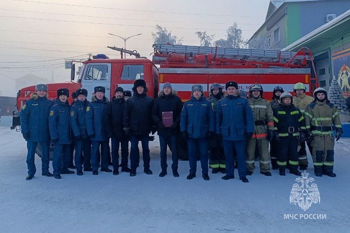 В Якутии поздравили добровольные пожарные команды