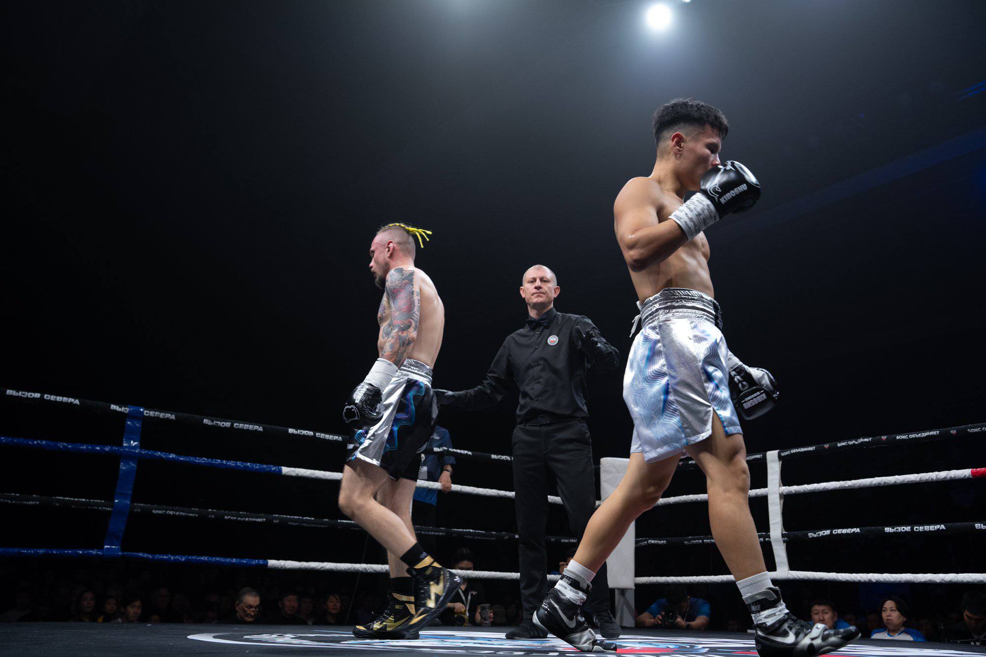 урнир по профессиональному боксу «Вызов Севера», собравший сильнейших спортсменов и заметных представителей российского бокса урнир по профессиональному боксу «Вызов Севера», собравший сильнейших спортсменов и заметных представителей российского бокса