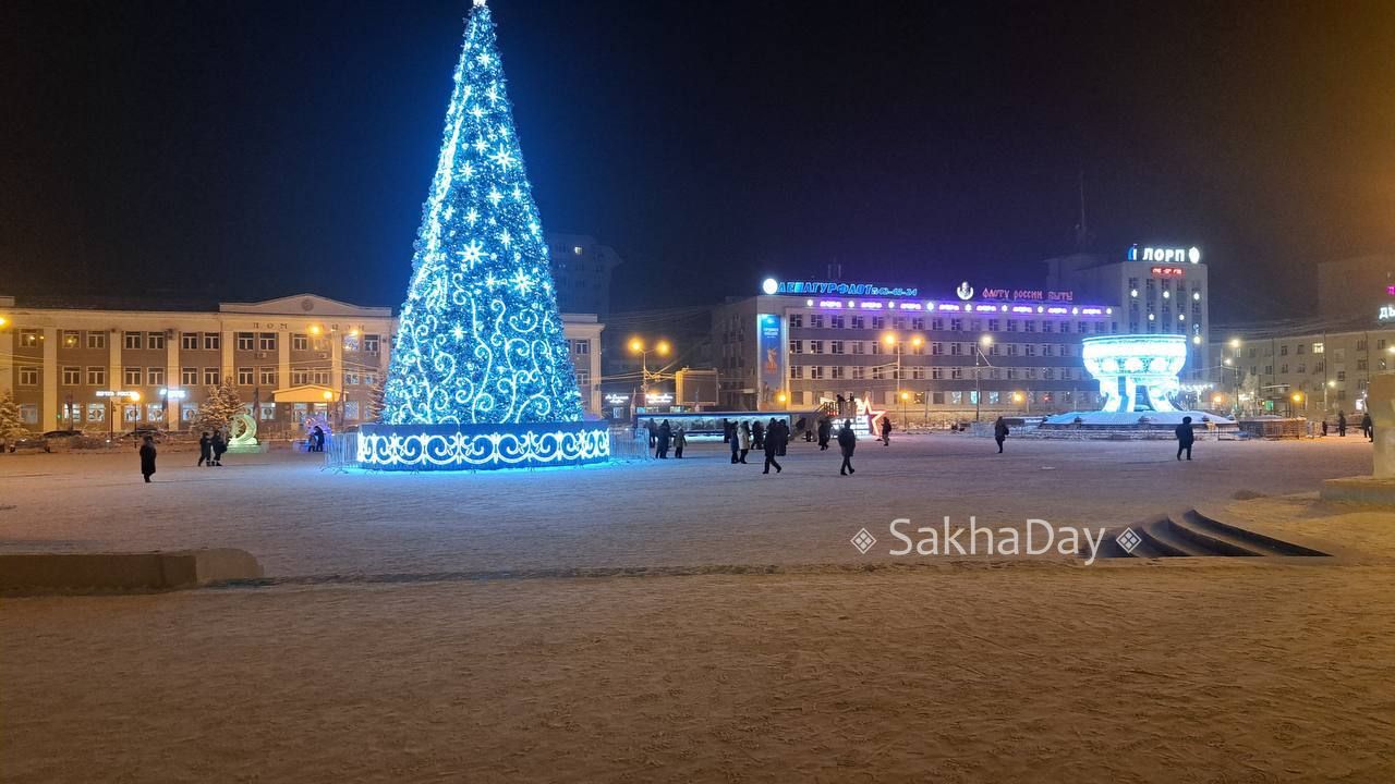 Новогодняя красота на площади в Якутске #дляsakhaday Новогодняя красота на площади в Якутске #дляsakhaday