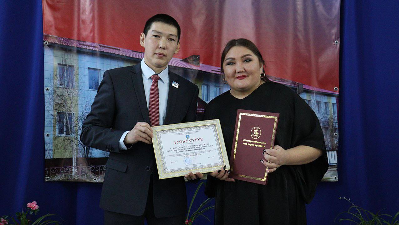 Бэлиэ тэрээин Баатара оскуолатыгар кадет кылааа тэриллибитэ 20 сылынан Ахсынньы 6 кнгэр Баатара нэилиэгин Ф.К.Попов аатынан оскуолаа кадет кылааа аыллыбыта 20 сылын туолла. Улуус, нэилиэк бэлиэ тэрээинигэр Баатараттан... Бэлиэ тэрээин Баатара оскуолатыгар кадет кылааа тэриллибитэ 20 сылынан Ахсынньы 6 кнгэр Баатара нэилиэгин Ф.К.Попов аатынан оскуолаа кадет кылааа аыллыбыта 20 сылын туолла. Улуус, нэилиэк бэлиэ тэрээинигэр Баатараттан...