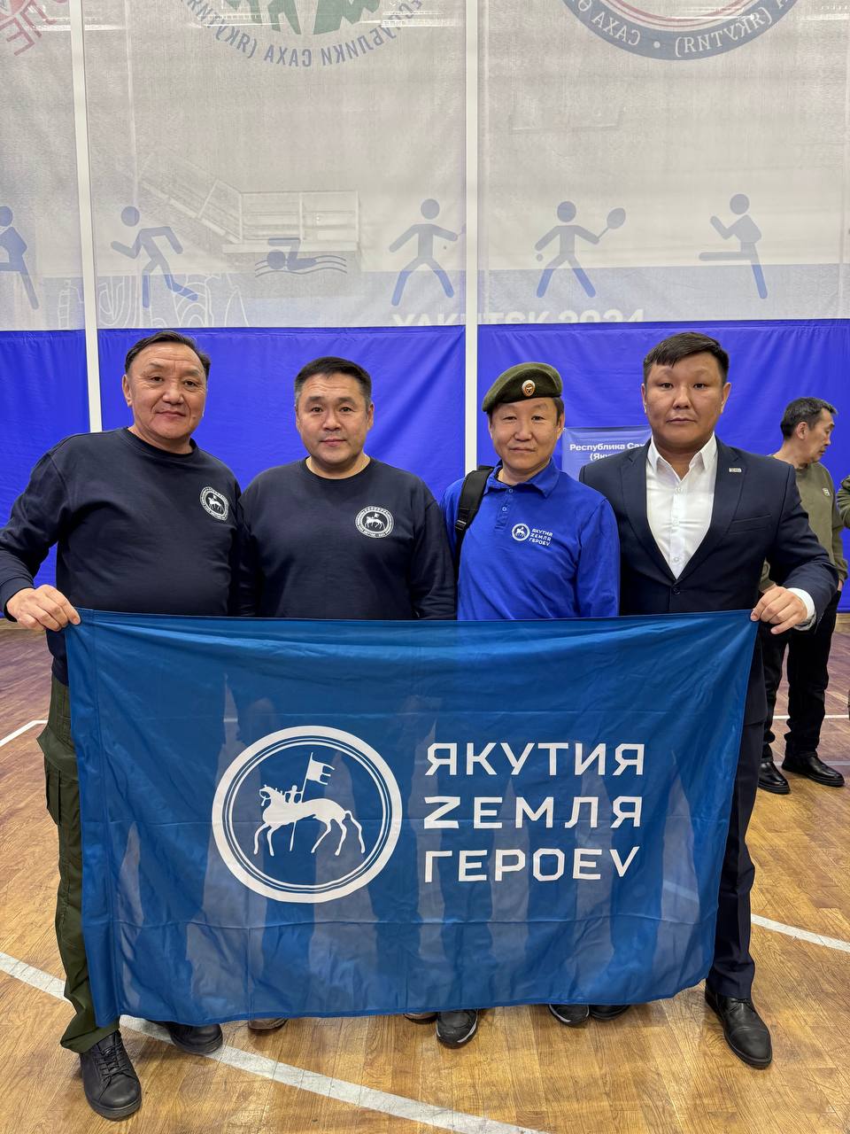 В преддверии Дня Героев Отечества в Якутии стартовало событие, объединяющее людей мужества и силы духа В преддверии Дня Героев Отечества в Якутии стартовало событие, объединяющее людей мужества и силы духа