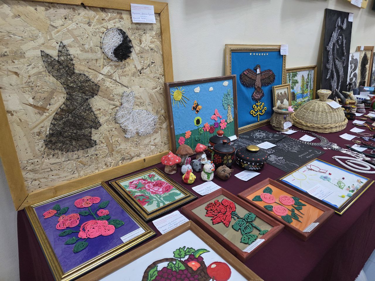 Сотрудники Госавтоинспекции поздравили Хангаласский центр содействия семейному воспитанию с 55-летним юбилеем Сотрудники Госавтоинспекции поздравили Хангаласский центр содействия семейному воспитанию с 55-летним юбилеем