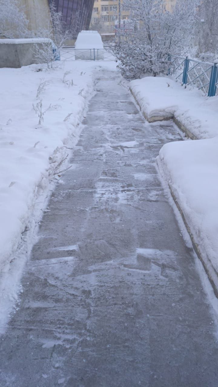 В Губинском округе забота о чистоте и порядке продолжается! Силами наших муниципальных дворников ежедневно проводится тщательная очистка снега, чтобы жители могли комфортно и без опасений передвигаться по улицам В Губинском округе забота о чистоте и порядке продолжается! Силами наших муниципальных дворников ежедневно проводится тщательная очистка снега, чтобы жители могли комфортно и без опасений передвигаться по улицам