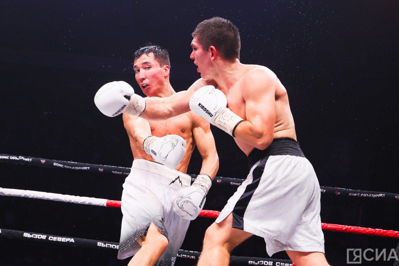 6 декабря в Якутске прошел III турнир профессионального бокса "Вызов Севера", который завершился триумфальной победой якутских бойцов 6 декабря в Якутске прошел III турнир профессионального бокса "Вызов Севера", который завершился триумфальной победой якутских бойцов