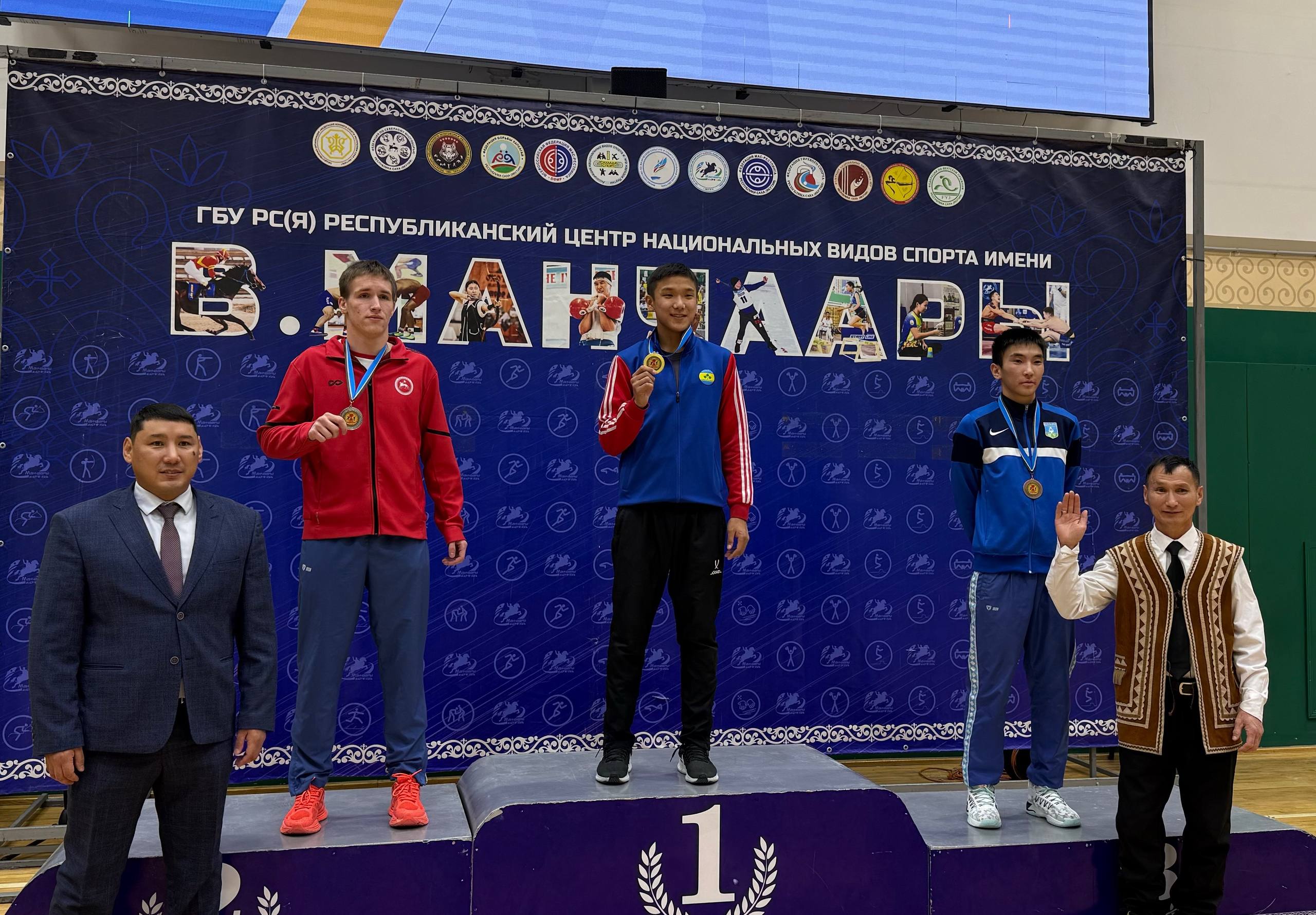 Командный Кубок федерации по северному многоборью завершился в Якутске Командный Кубок федерации по северному многоборью завершился в Якутске