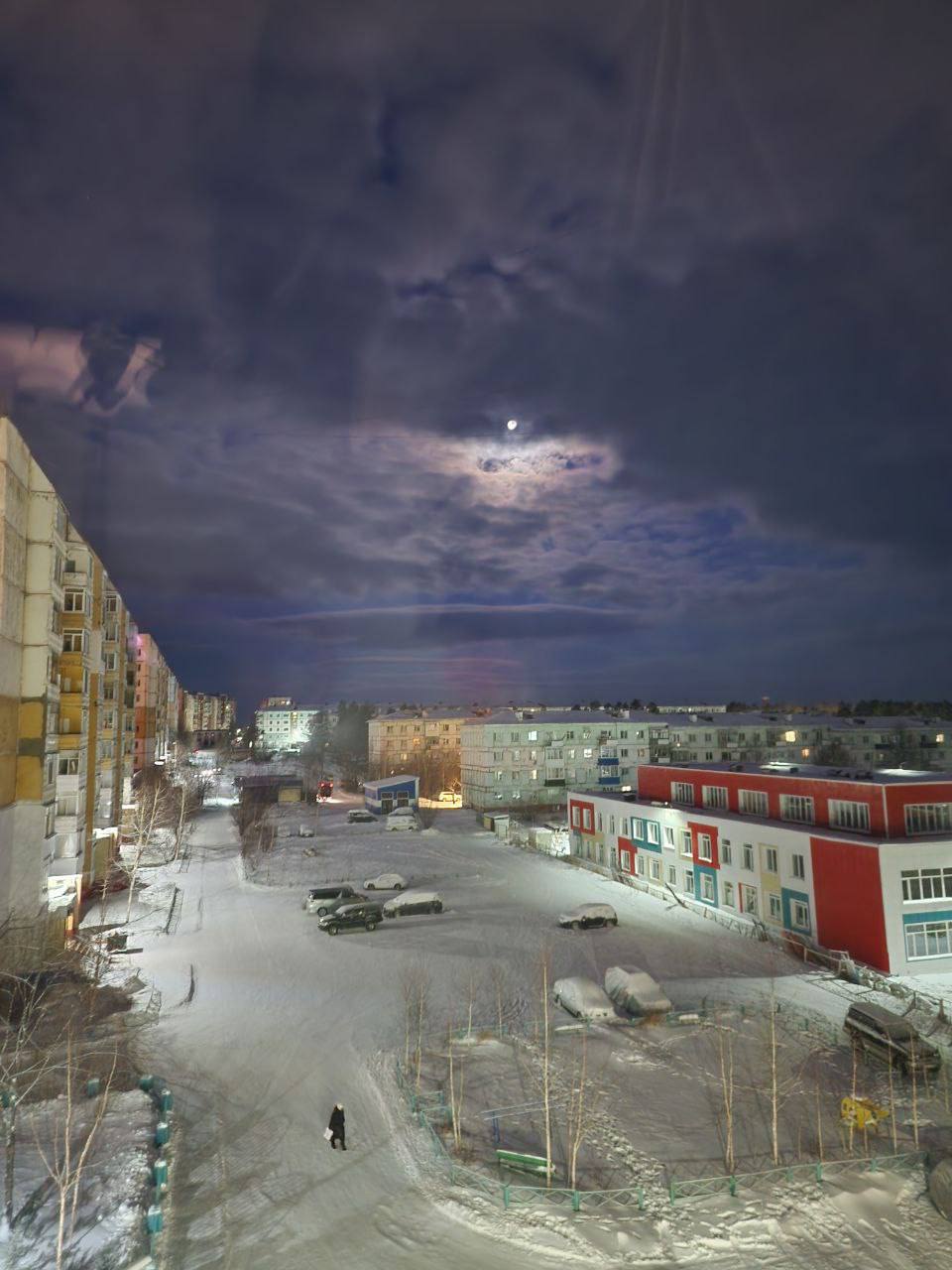 Прекрасное нерюнгринское новолуние от нашей подписчицы Натальи Зотовой Прекрасное нерюнгринское новолуние от нашей подписчицы Натальи Зотовой