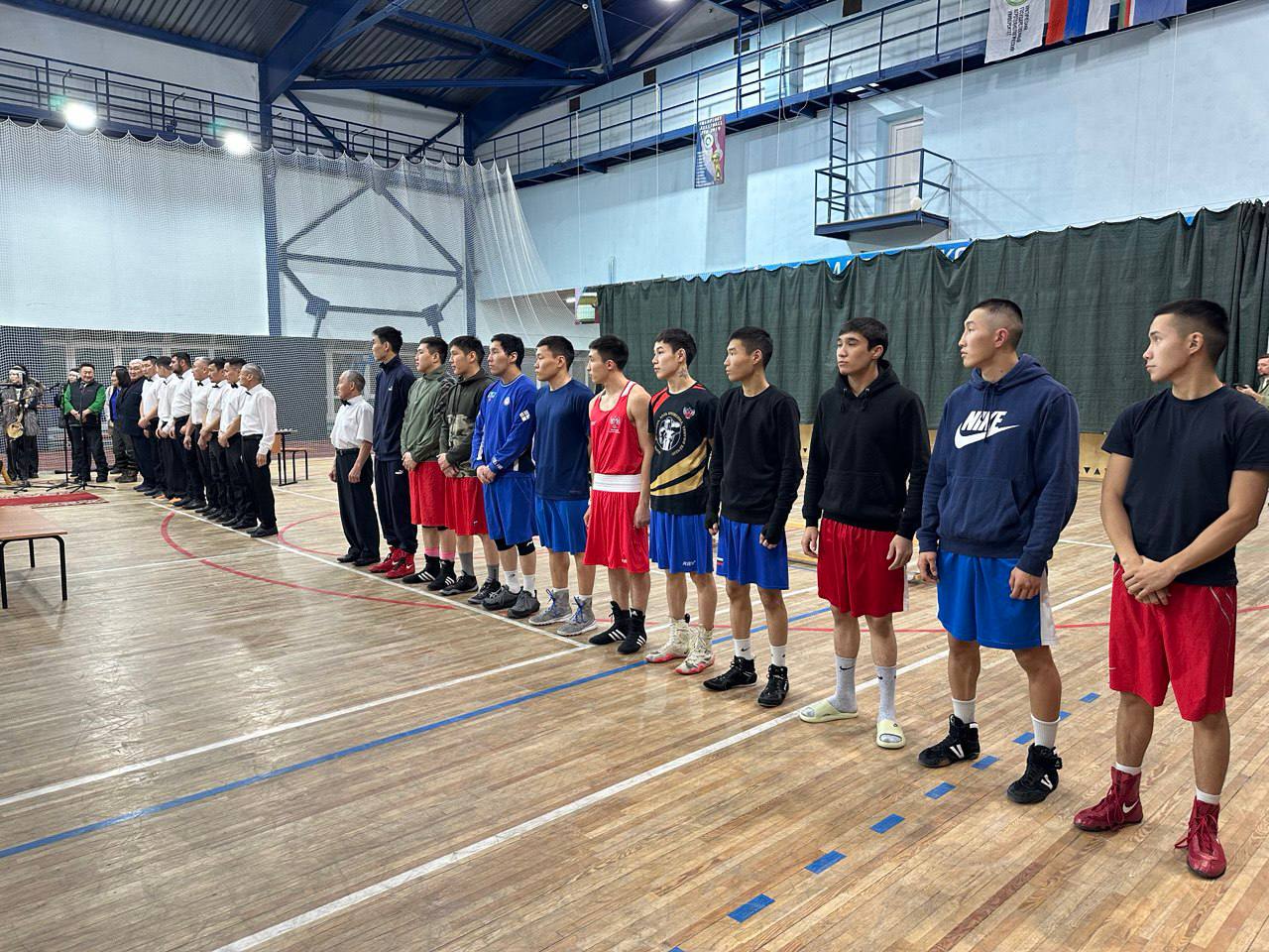 В спорткомплексе АГАТУ открылся турнир по боксу памяти Юрия Пестерева В спорткомплексе АГАТУ открылся турнир по боксу памяти Юрия Пестерева