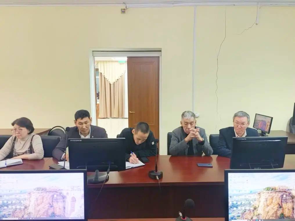 #пишут В Намском районе объявлен режим повышенной готовности из-за аварийного отключения электроэнергии в одном из наслегов #пишут В Намском районе объявлен режим повышенной готовности из-за аварийного отключения электроэнергии в одном из наслегов