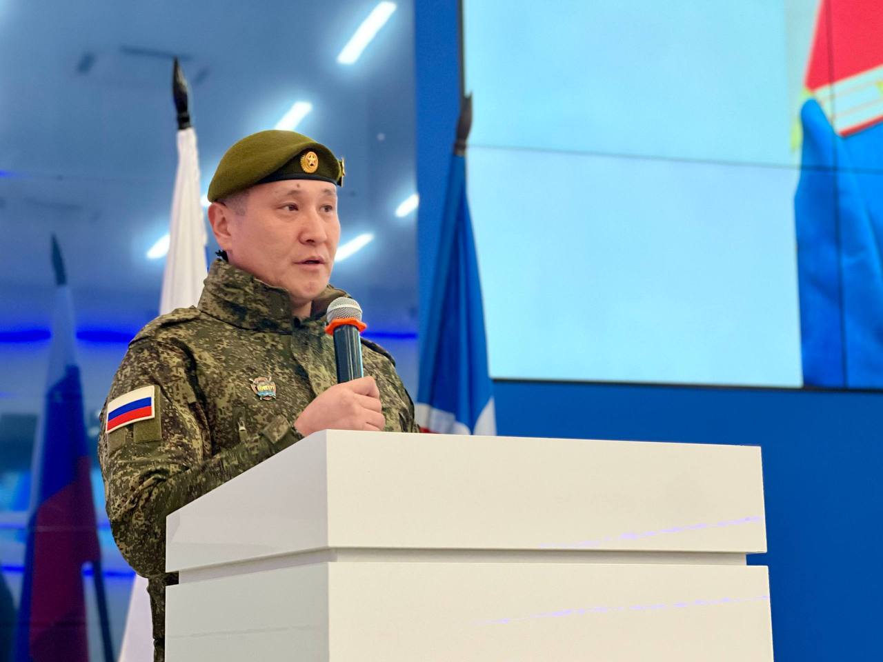 В Штабе общественной поддержки партии «Единая Россия» в рамках Дня Героев Отечества и реализации федерального партийного проекта «Историческая память» прошло мероприятие «И потому в веках живут они...» В Штабе общественной поддержки партии «Единая Россия» в рамках Дня Героев Отечества и реализации федерального партийного проекта «Историческая память» прошло мероприятие «И потому в веках живут они...»