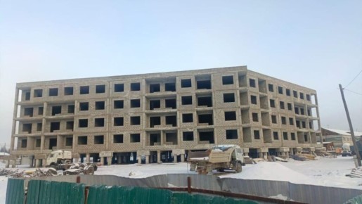 Жилье для обманутых: как семья экс-главы района «освоила» 250 млн рублей на замороженной многоэтажке