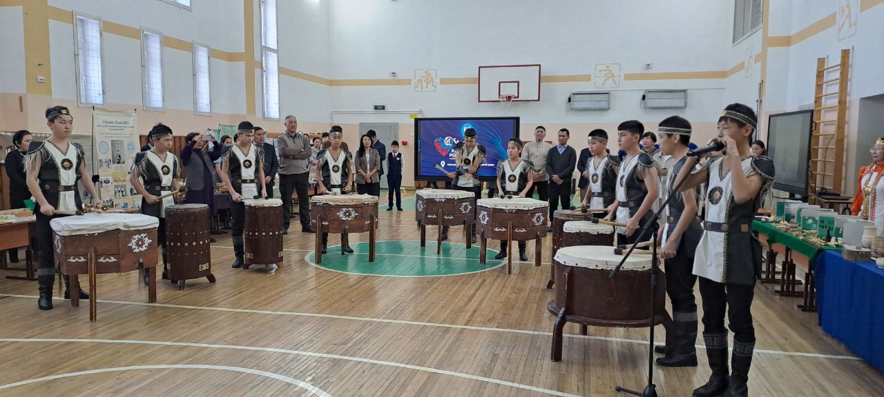 «Малая родина – сила России» Бтн Россиятааы IIIмуниципальнай форум чэрчитинэн, «Опорные точки роста: пространственное развитие территории»регионнааы кн Саха сиригэр сааланна «Малая родина – сила России» Бтн Россиятааы IIIмуниципальнай форум чэрчитинэн, «Опорные точки роста: пространственное развитие территории»регионнааы кн Саха сиригэр сааланна