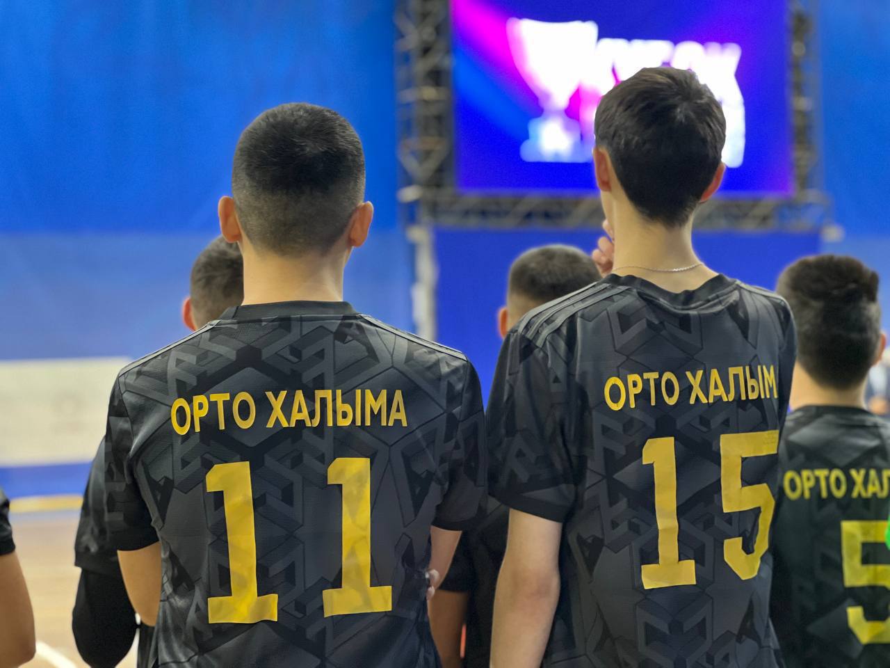 Сегодня, в Международный день футбола, во Дворце спорта «50 лет Победы» стартовал Кубок Минспорта Якутии по футзалу среди молодежных команд Сегодня, в Международный день футбола, во Дворце спорта «50 лет Победы» стартовал Кубок Минспорта Якутии по футзалу среди молодежных команд