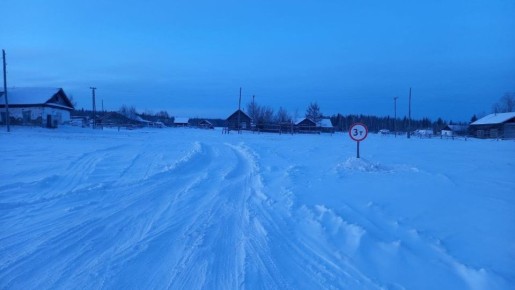 В Кобяйском районе открыли автозимник р