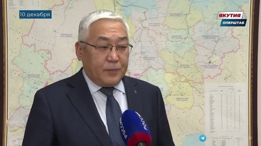 На этой неделе в зону проведения СВО из Якутии выехали автомашины с 20 тоннами праздничных продуктовых наборов, тремя единицами техники и гуманитарными посылками для бойцов из республики