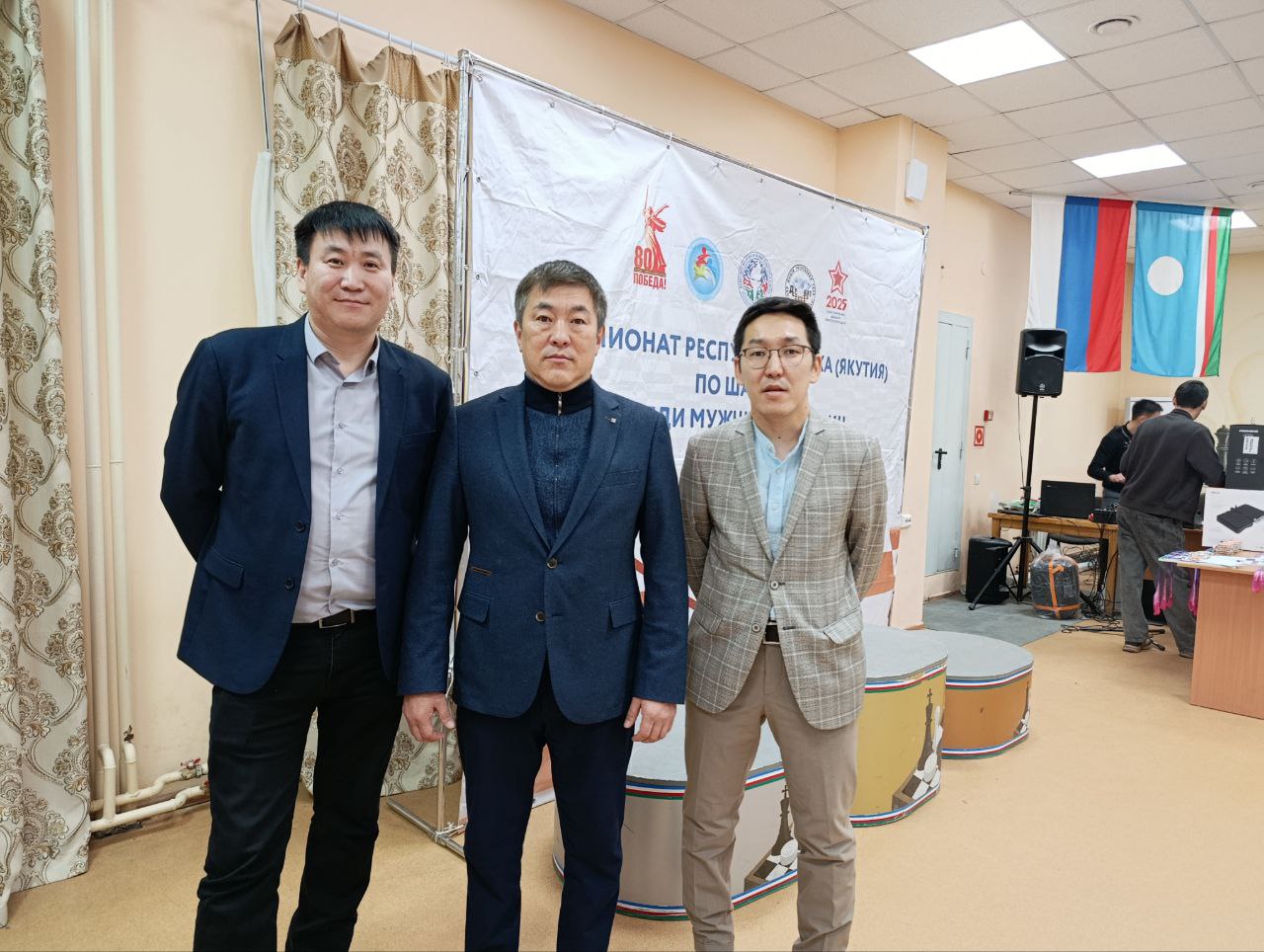 ИТОГИ ЧЕМПИОНАТА РС(Я) по стоклеточным шашкам: Триумфаторы всех программ! ИТОГИ ЧЕМПИОНАТА РС(Я) по стоклеточным шашкам: Триумфаторы всех программ!