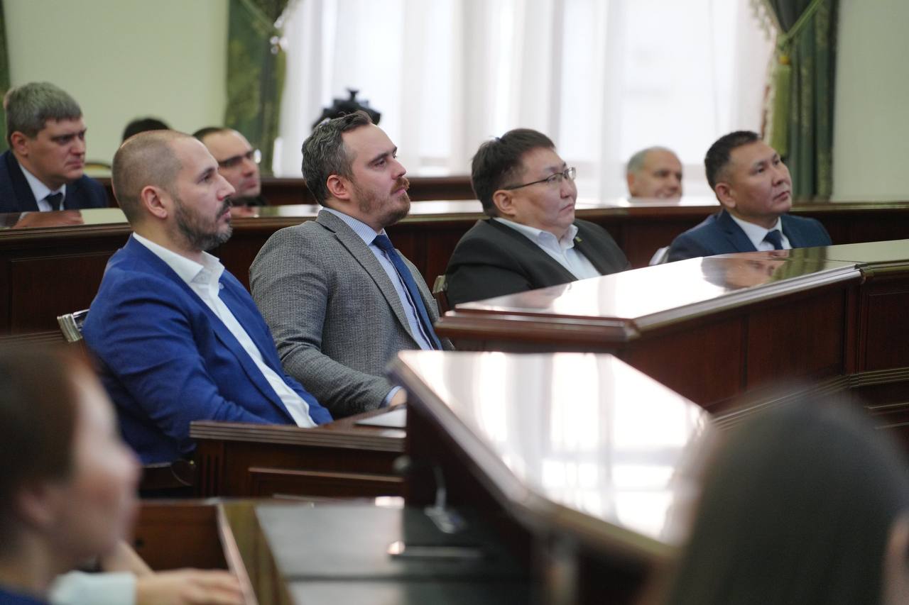 Сегодня в рамках региональных дней III Всероссийского муниципального форума «МАЛАЯ РОДИНА — СИЛА РОССИИ» в Якутии прошли выездные муниципальные практики Сегодня в рамках региональных дней III Всероссийского муниципального форума «МАЛАЯ РОДИНА — СИЛА РОССИИ» в Якутии прошли выездные муниципальные практики