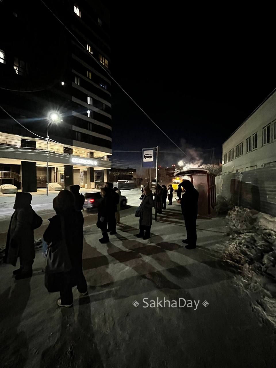 Поступила информация о том, что автобус маршрута №41 проехал остановку и не остановился, несмотря на людей, ожидавших автобус на остановке