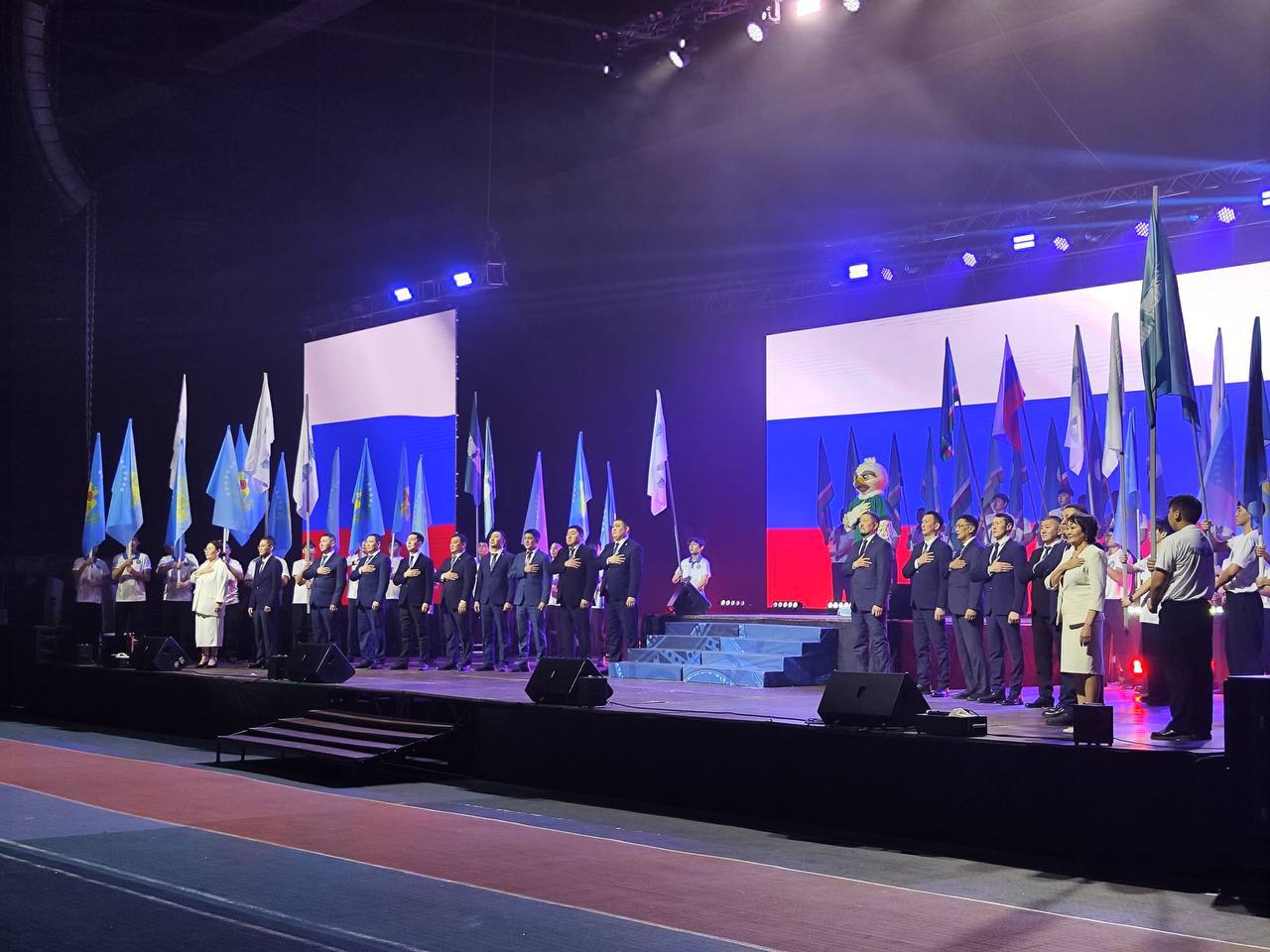 Официальным символом IX Игр народов Якутии станет сокол Официальным символом IX Игр народов Якутии станет сокол