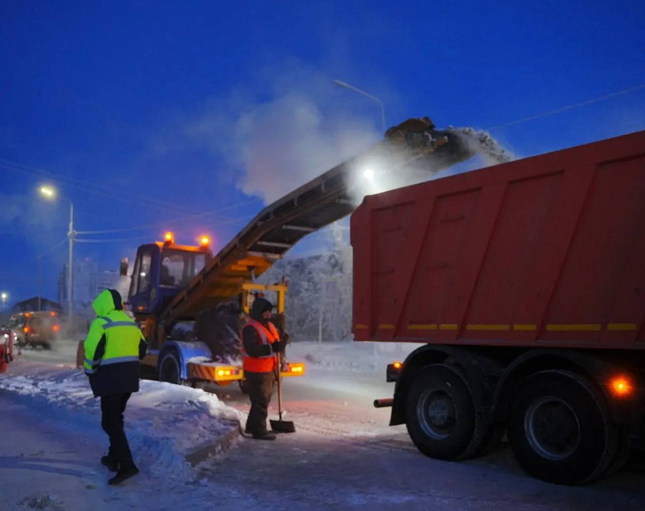 Делегаты выездной сессии форума ВАРМСУ осмотрели объекты ЖКХ в Якутске Делегаты выездной сессии форума ВАРМСУ осмотрели объекты ЖКХ в Якутске
