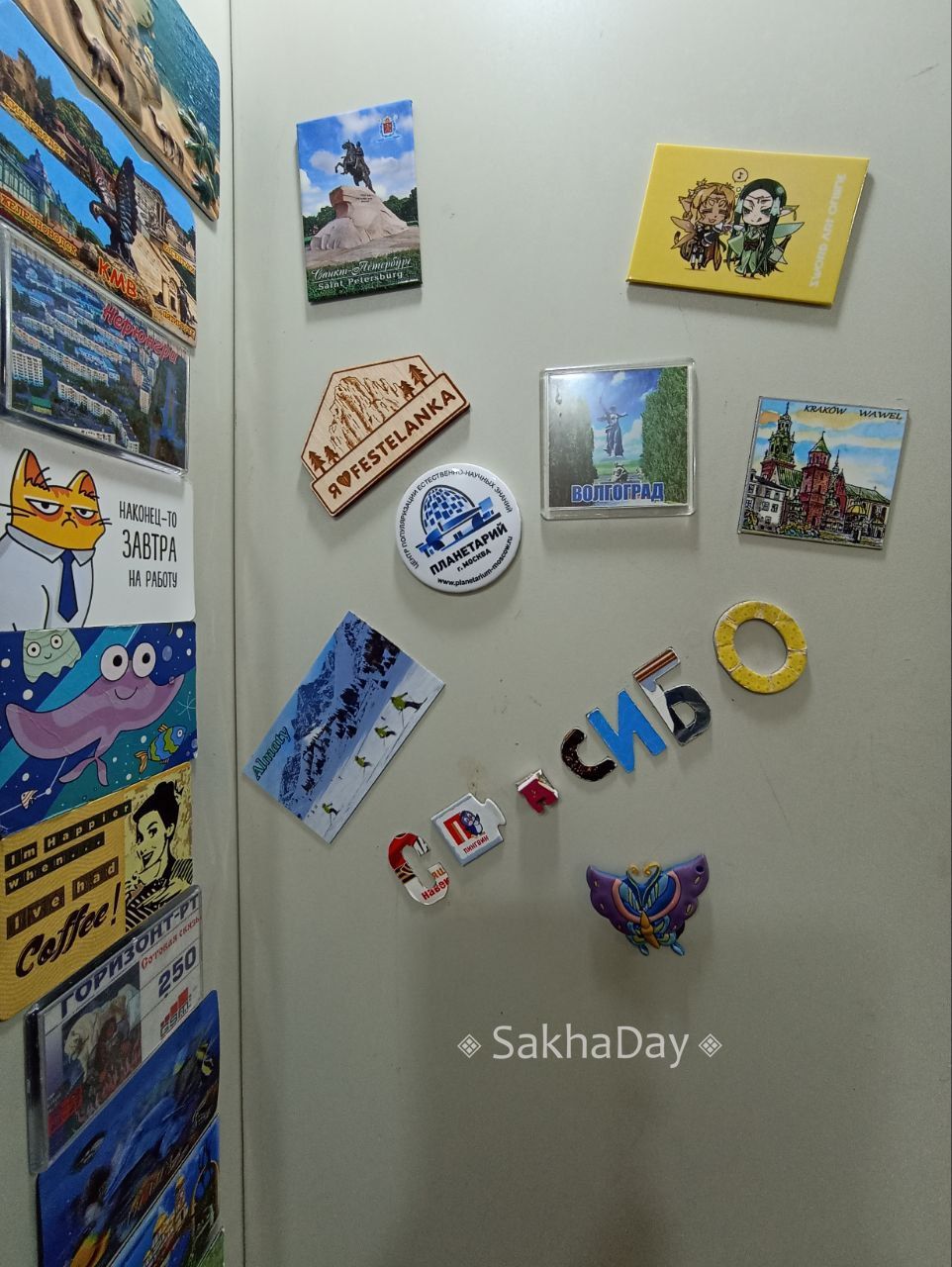 Ранее @sakhaday сообщал о наглой краже магнитиков из лифта