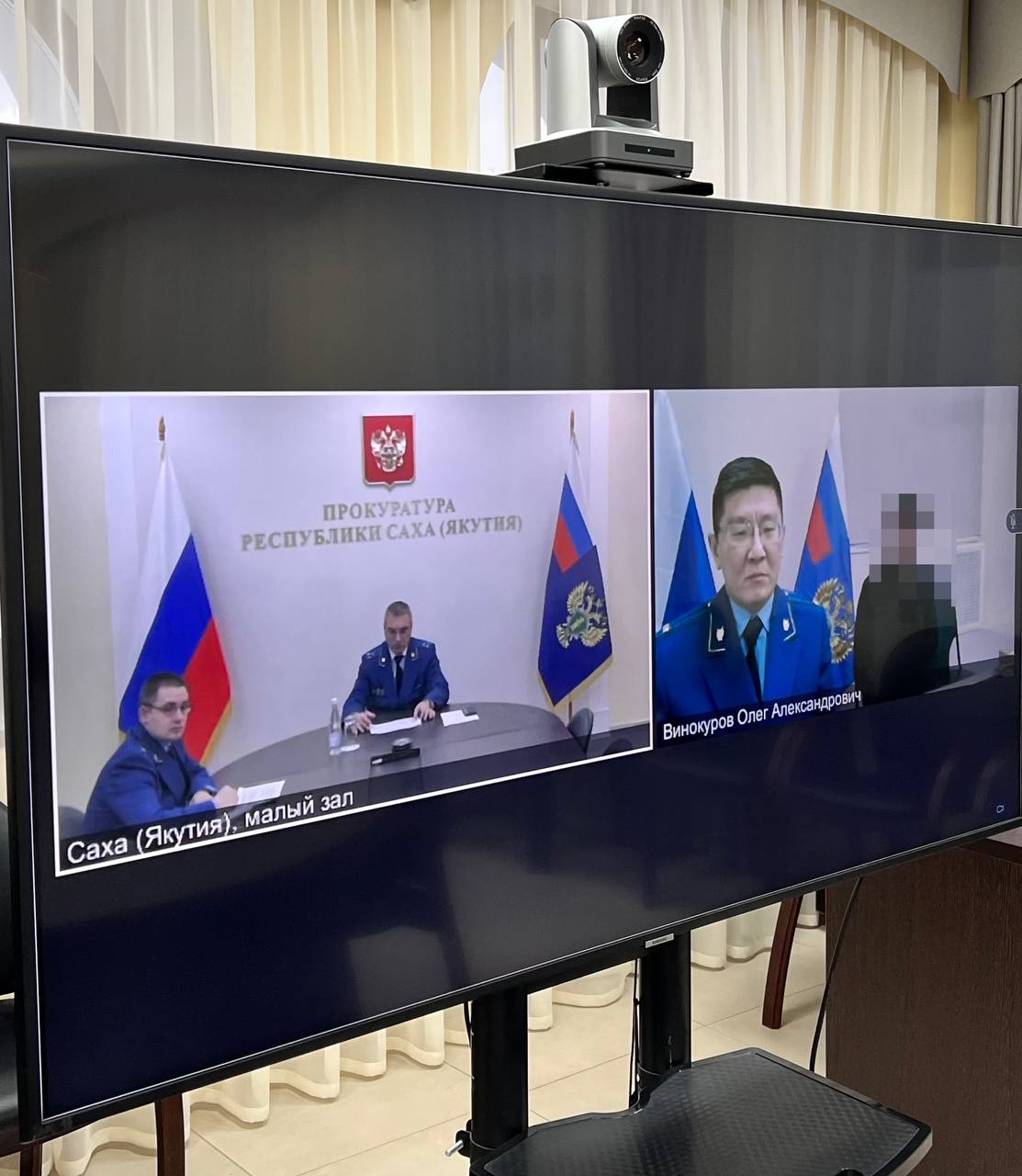 Первый заместитель прокурора Республики Саха (Якутия) Сергей Губин провел личный прием жителей отдаленных районов республики Первый заместитель прокурора Республики Саха (Якутия) Сергей Губин провел личный прием жителей отдаленных районов республики