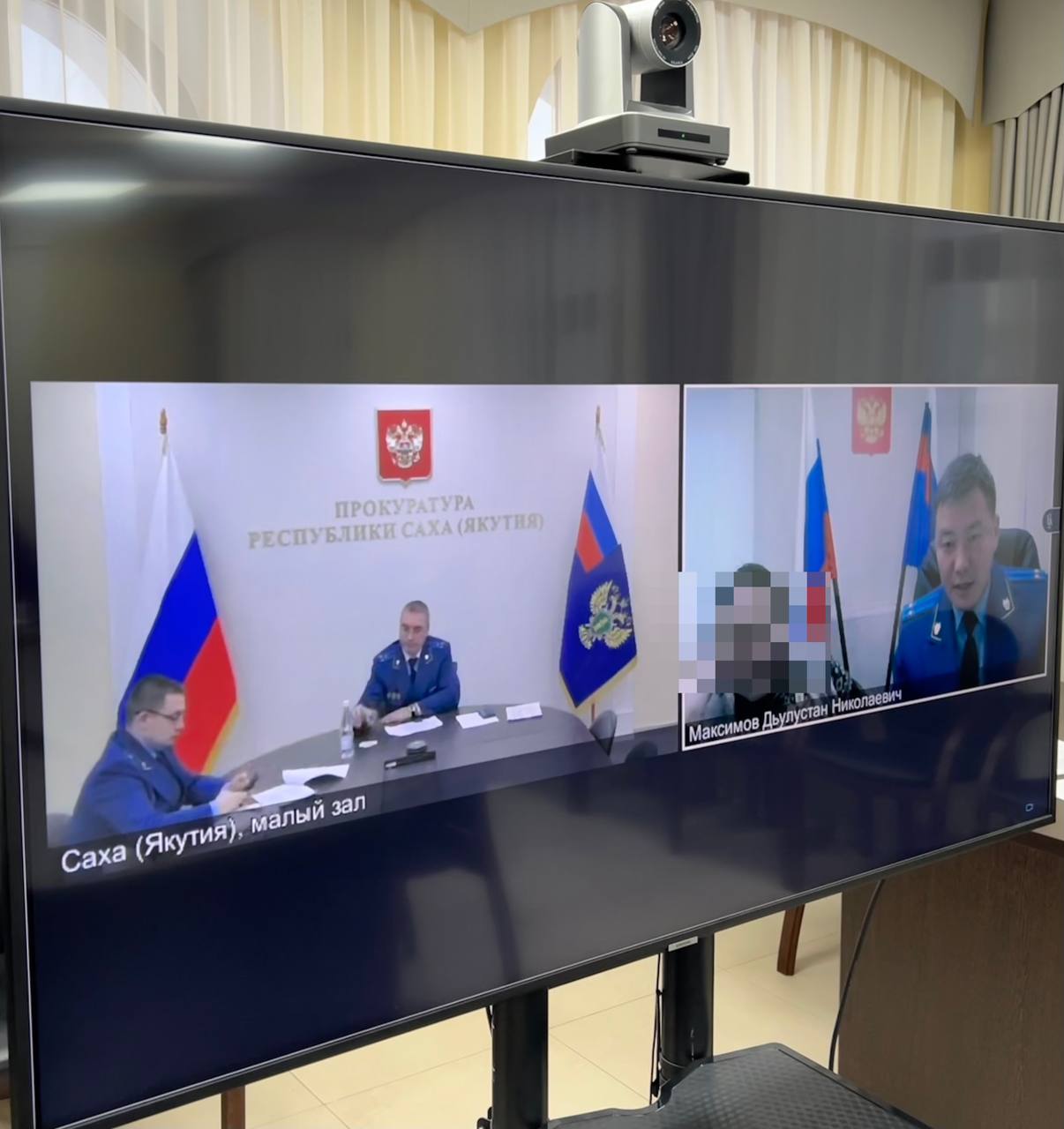 Первый заместитель прокурора Республики Саха (Якутия) Сергей Губин провел личный прием жителей отдаленных районов республики Первый заместитель прокурора Республики Саха (Якутия) Сергей Губин провел личный прием жителей отдаленных районов республики