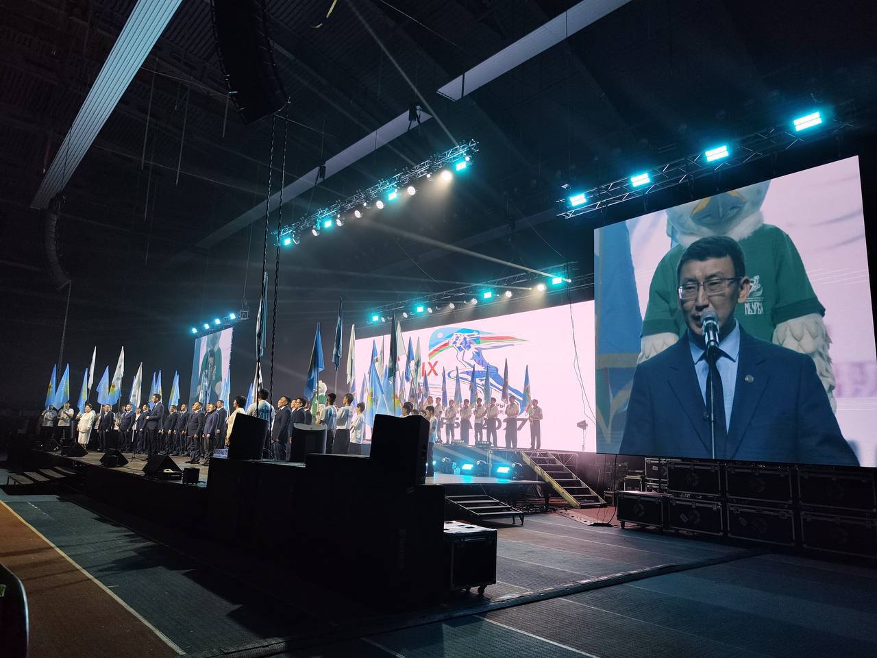 Официальным символом IX Игр народов Якутии станет сокол Официальным символом IX Игр народов Якутии станет сокол