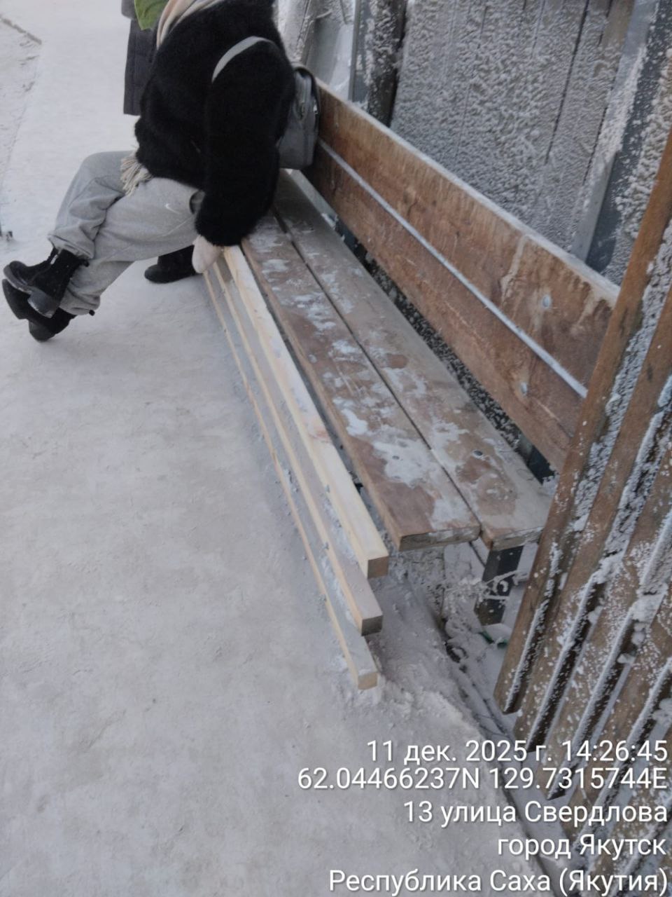 Ежедневная работа муниципальных дворников Ежедневная работа муниципальных дворников