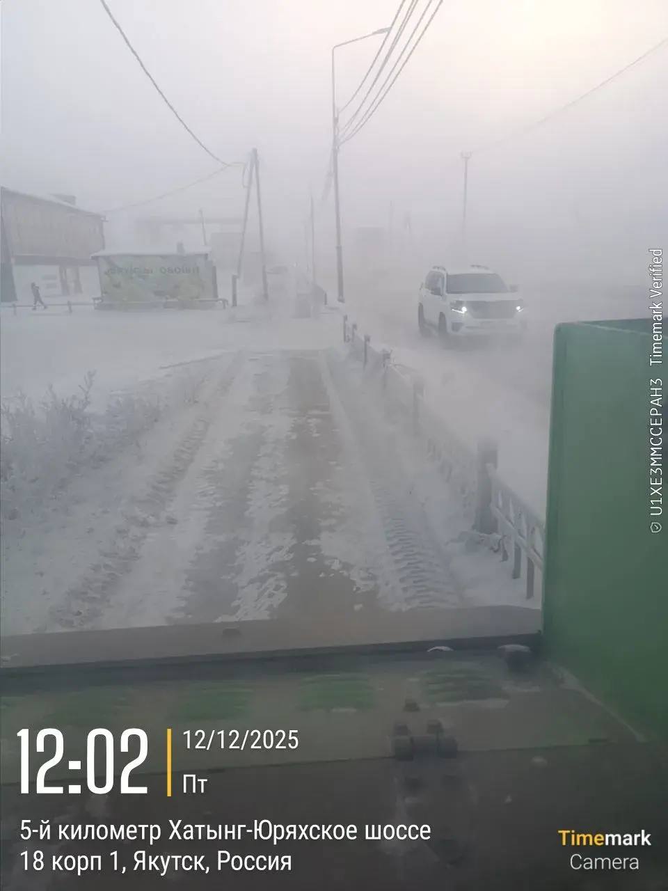 Подрядчик Управы Гагаринского округа проводит работы по уборке тротуаров, работы будут проводиться на Хатынг-Юряхском и Окружном шоссе, а также автостраде 50 лет Октября Подрядчик Управы Гагаринского округа проводит работы по уборке тротуаров, работы будут проводиться на Хатынг-Юряхском и Окружном шоссе, а также автостраде 50 лет Октября